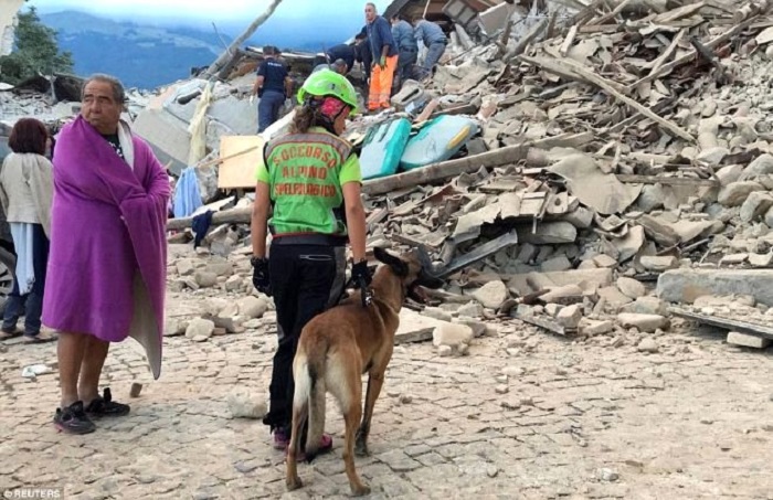 Puissant séisme en Italie: les images des nombreux dégâts - PHOTOS